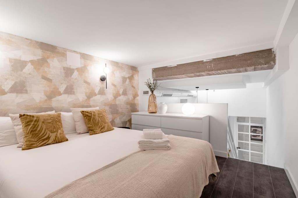 Ferienwohnung Beautiful And Cosy Flat La Latina-Rastro-Der Madrid Exterior foto